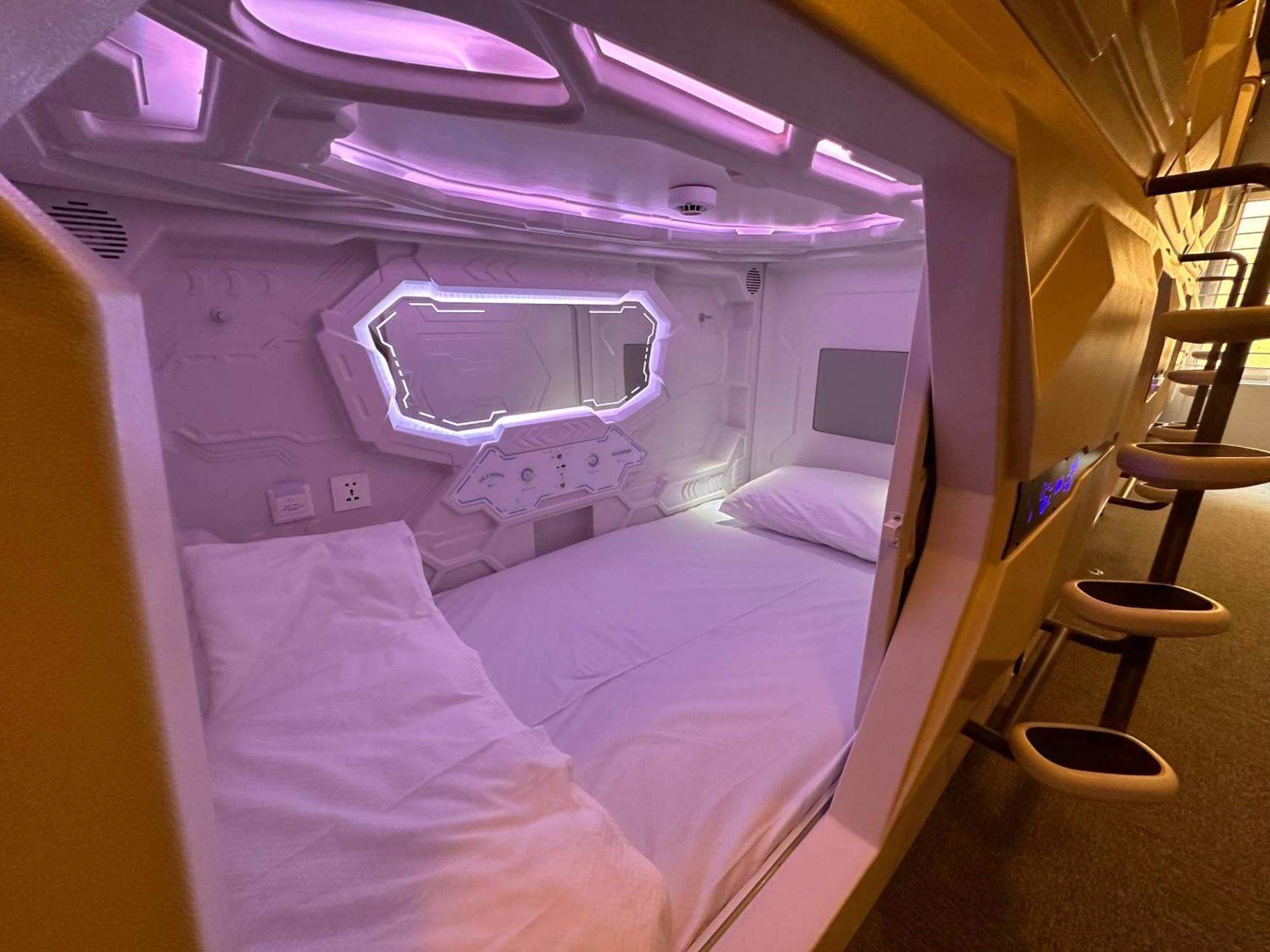 Готель Blr Pods Бенґалуру Екстер'єр фото